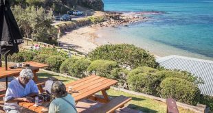 Rekomendasi Kopi yang Cocok Dinikmati di Bar Beach, Merimbula