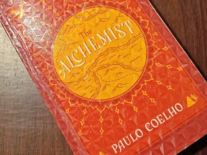 Buku Fiksi yang Menginspirasi
