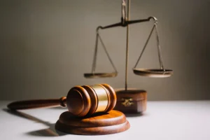 risiko hukum perusahaan